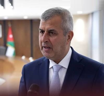 الخرابشة: إيصال الغاز الطبيعي إلى الروضة والموقر بكلفة 37 مليون دولار
