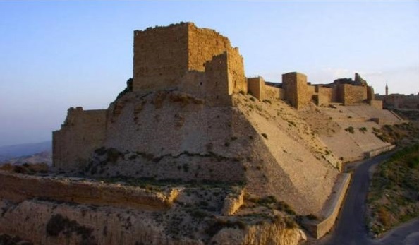 الكرك: دعوات لإعادة إحياء البيوت التراثية واستثمارها سياحياً وتنموياً