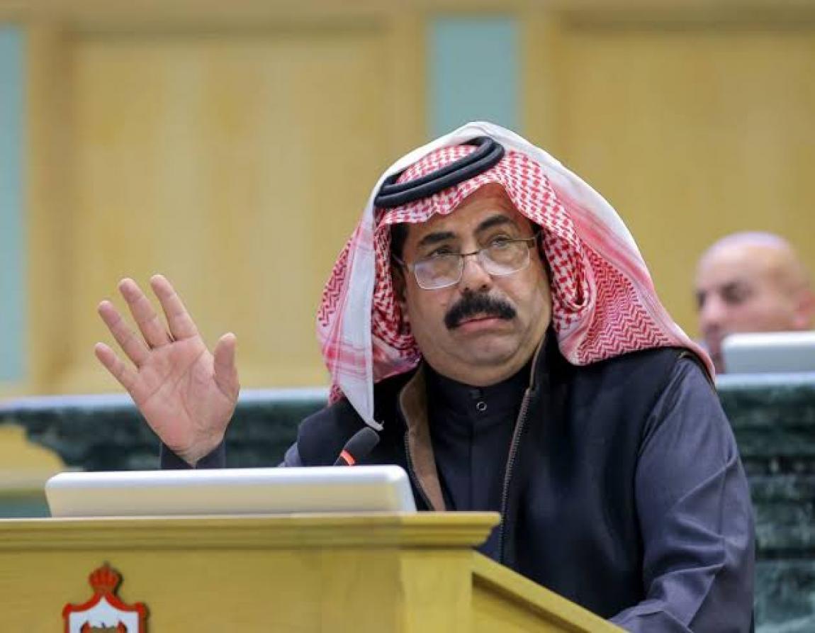 البدادوة ينتقد ترؤس سيدات لجاهات عشائرية: الدنيا آخر وقت