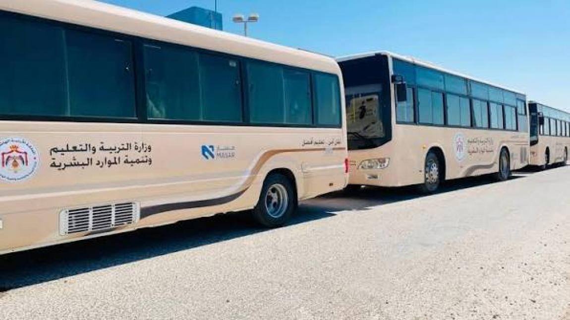 حسان يوجه بالتوسع بمشروع النقل المدرسي ليشمل 3500 طالب جديد