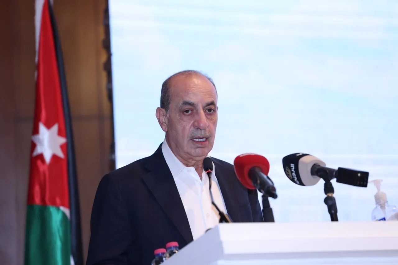وزارة الإدارة المحلية تطلق برنامج بناء قدرات موظفي البلديات