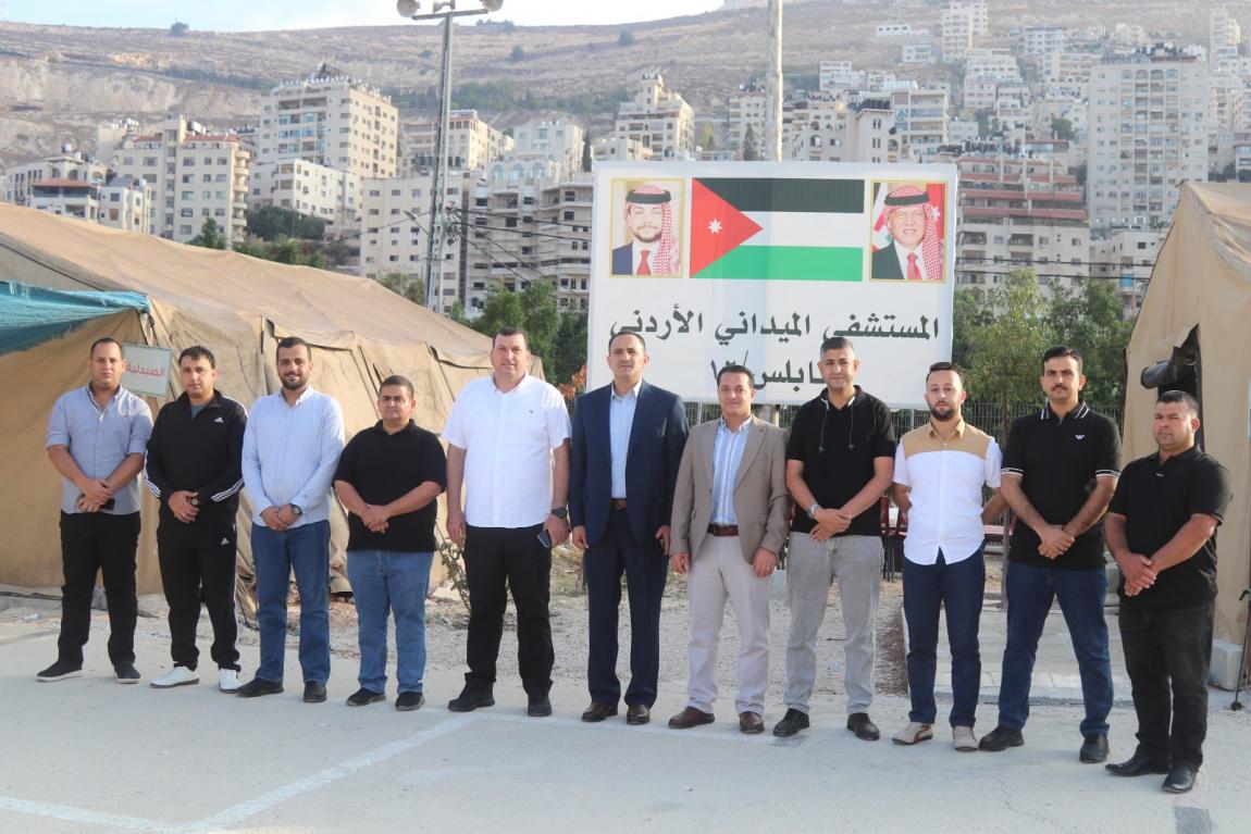 طواقم المستشفى الميداني الأردني نابلس /12 تصل أرض المهمة