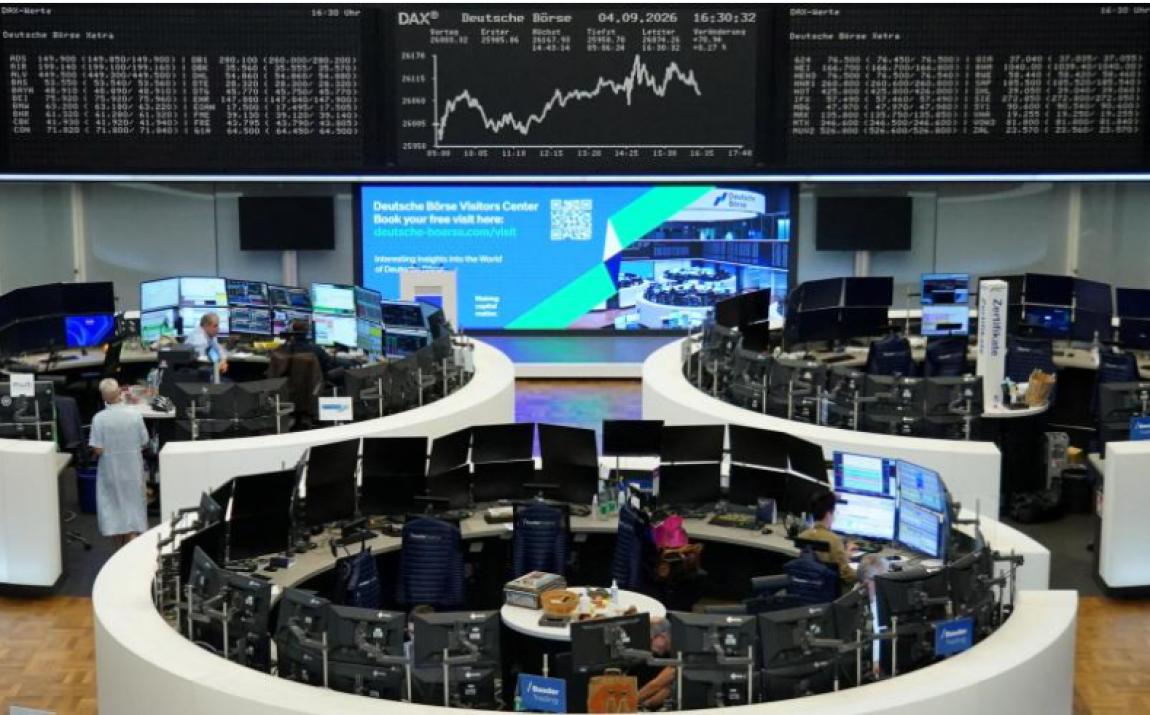 الأسواق العالمية تقفل أسبوعا متقلبا وسط ضغوط النفط والفائدة