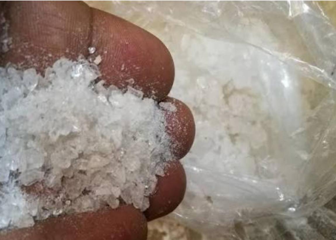 القبض على 161 شخصاً بقضايا تتعلق بمادة الكريستال المخدرة
