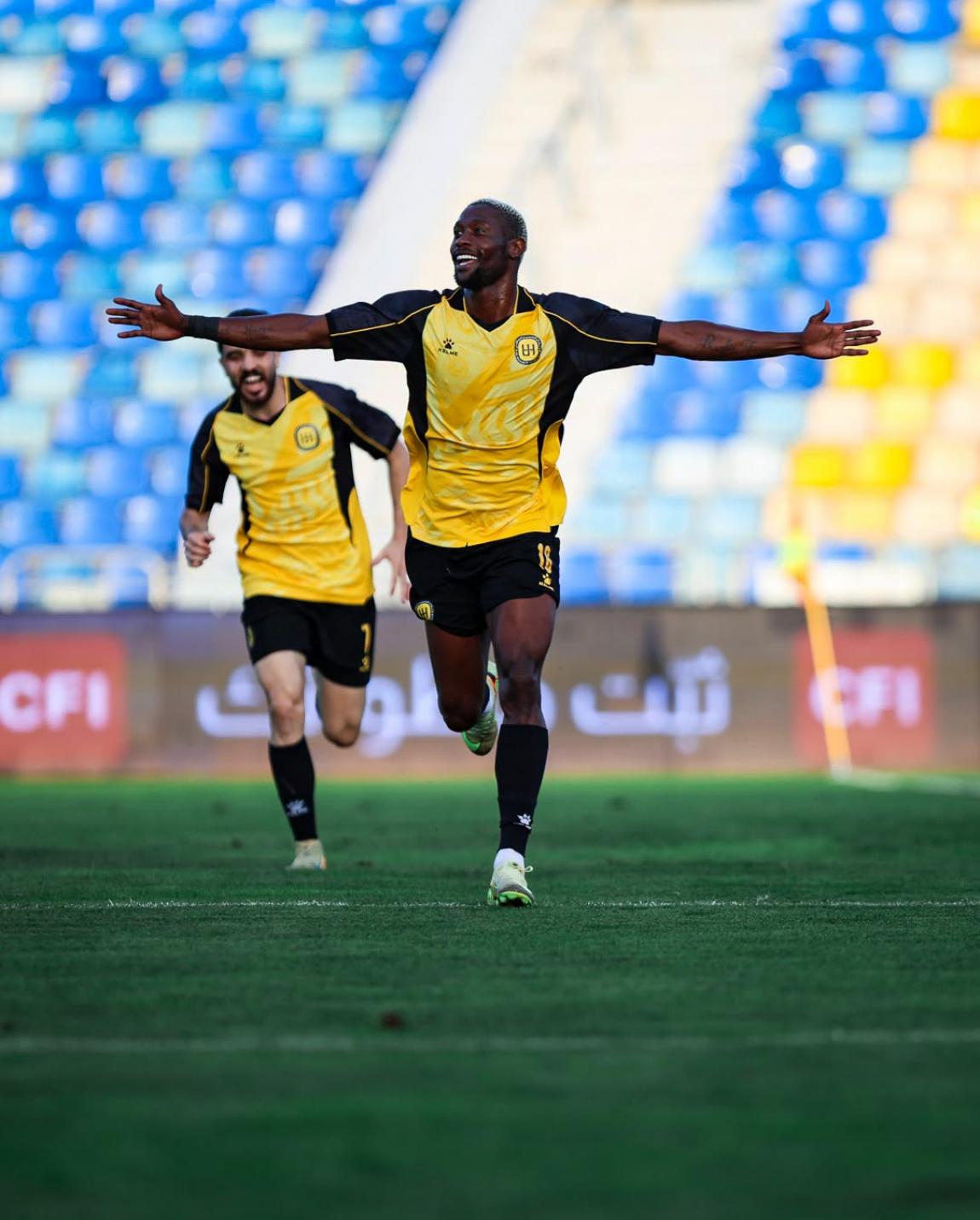 الحسين والوحدات يسجلان أو فوزين لهما في دوري المحترفين