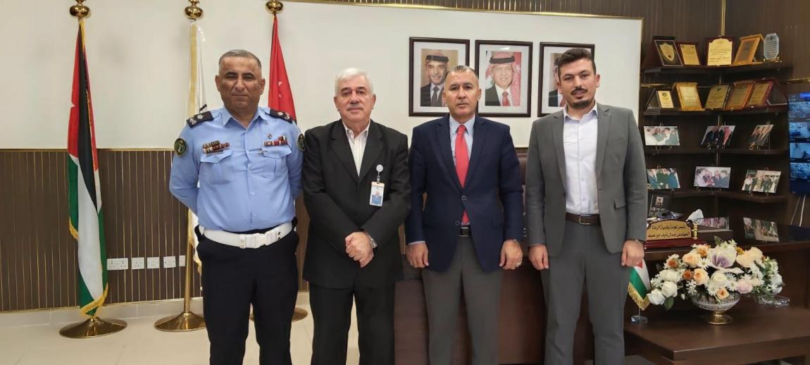 النقل البري: المباشرة بإعادة تأهيل مجمع السفريات وسط مدينة الرمثا