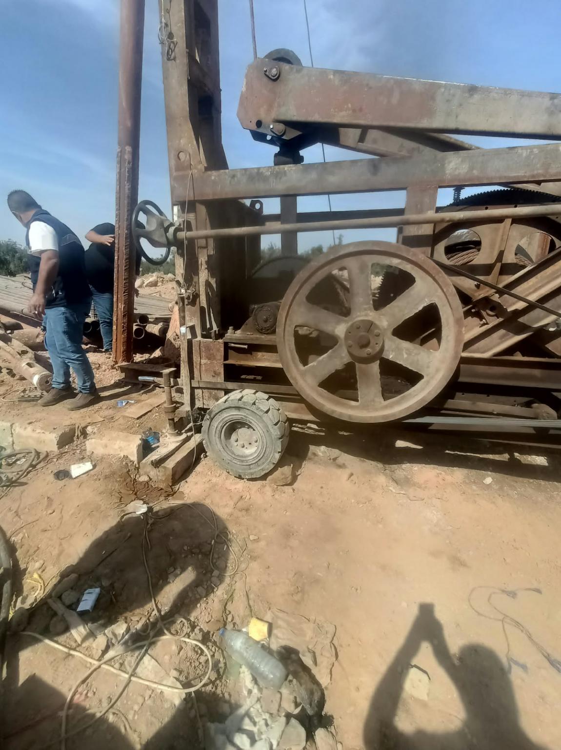ضبط حفارة آبار مخالفة في البادية الشمالية واعتداءات على المياه بصافوط