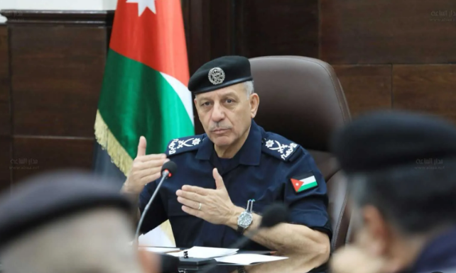 المعايطة: سنبشر الأردنيين بإلقاء القبض على منفذي الهجوم الارهابي