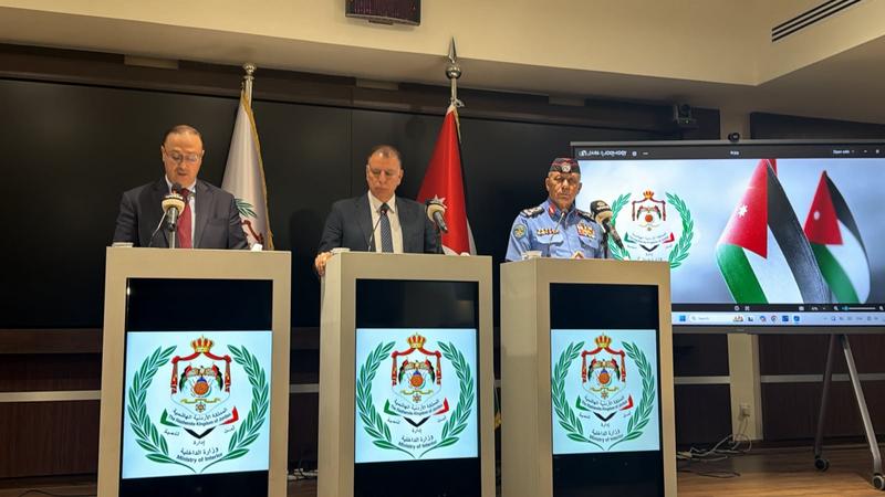 الحكومة تحذر: علينا ألا نسمح للإرهاب بأن يحقق بالكلمة ما عجز عن تحقيقه بالجريمة